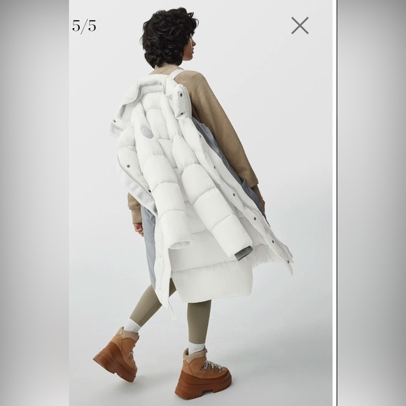 NWT Canada Goose Byward Hooded Down Parka/COAT/jacket limited edition Sz XS/4-6 - Picture 3 of 16